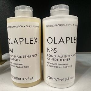 OLAPLEX No.4 Shampoo and No.5 Conditioner Set